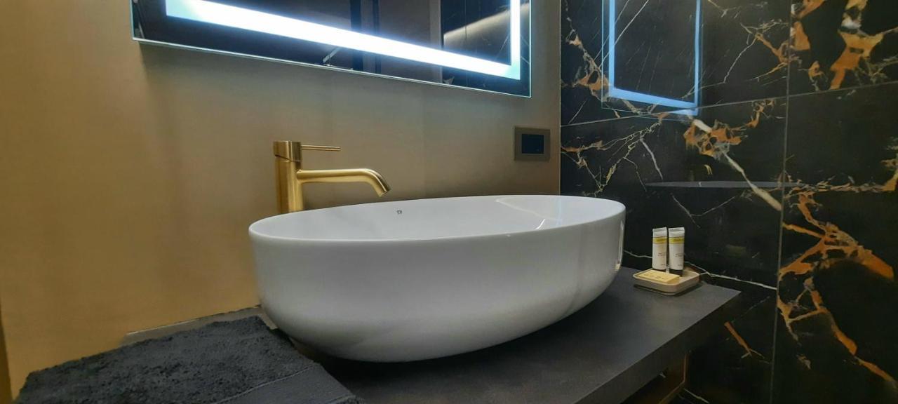 Il Vicolo B&B Giubileo ネットゥーノ エクステリア 写真